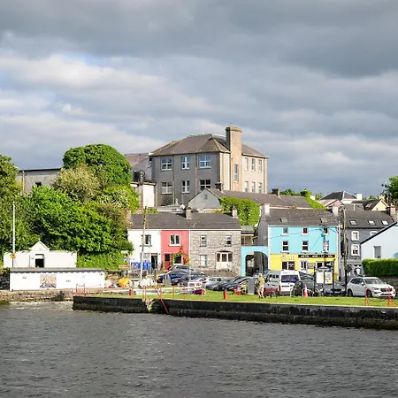 펜션 Idyllic, 5 Star Family With Panoramic Views, On The Wild Atlantic Way