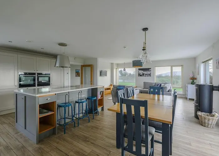 Idyllic, 5 Star Family With Panoramic Views, On The Wild Atlantic Way * Kinvara