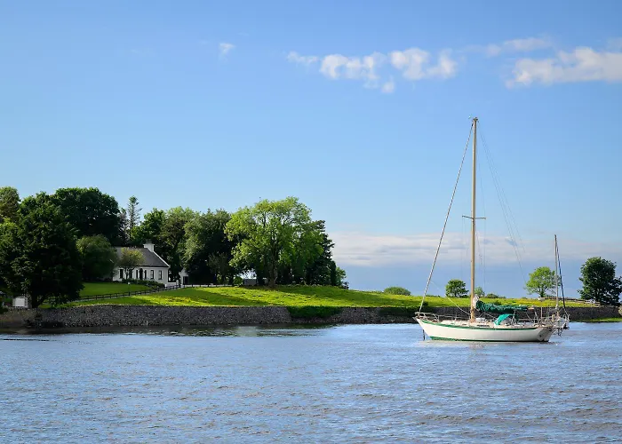 Idyllic, 5 Star Family With Panoramic Views, On The Wild Atlantic Way *