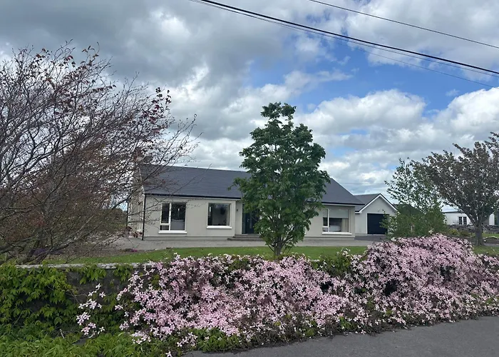 Idyllic, 5 Star Family With Panoramic Views, On The Wild Atlantic Way